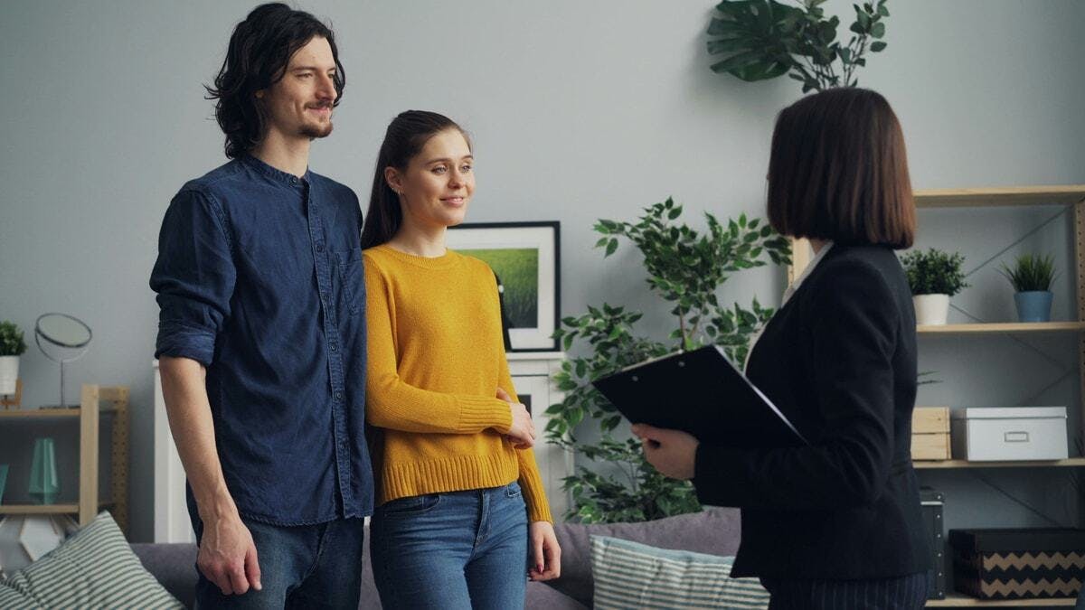 How to Pass the Illinois Managing Broker Exam: 2025 Guide