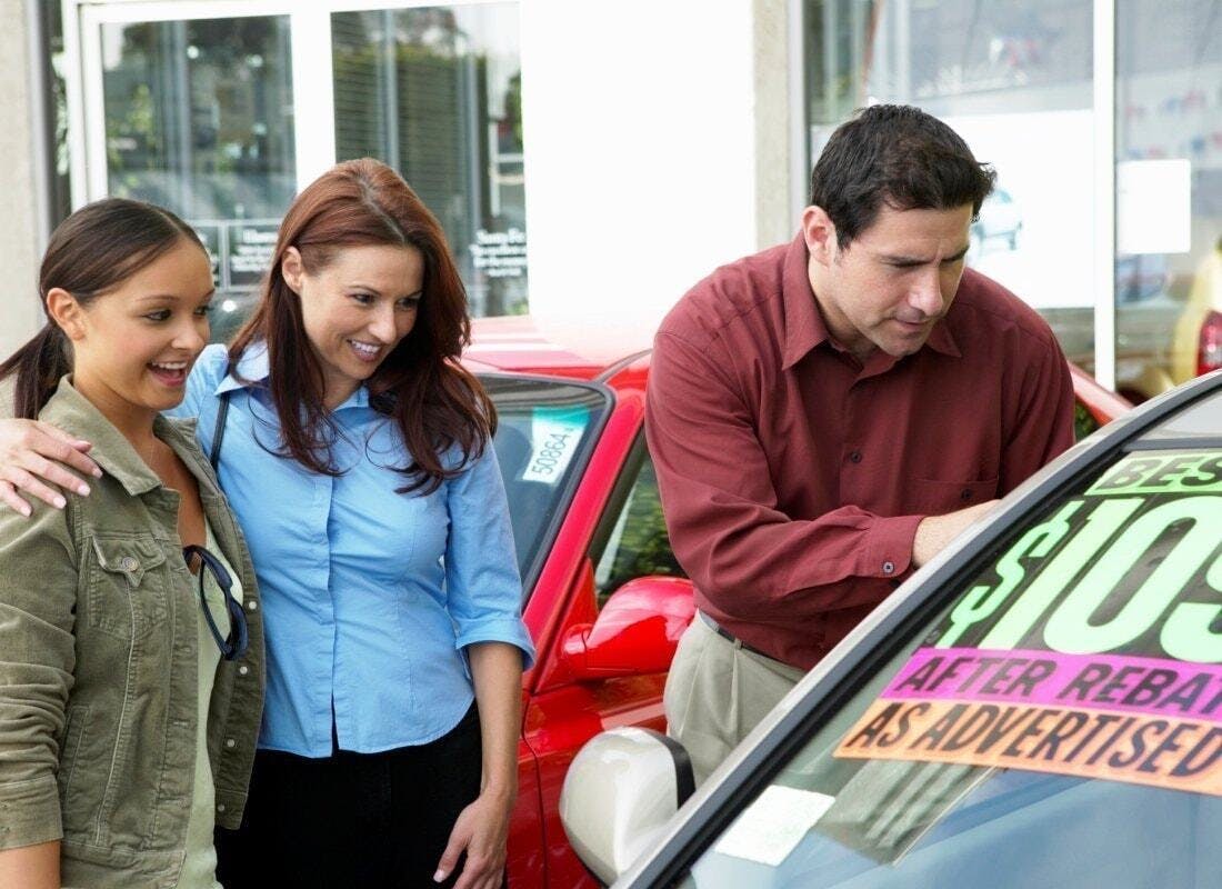 Buying Your First Car: A Guide for Teens (and Everyone Else!)