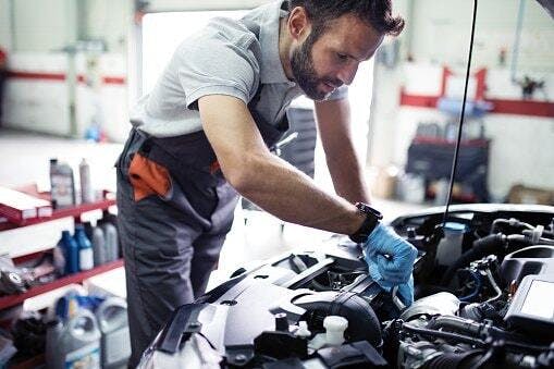 5 Things Auto Mechanics Wish You Knew