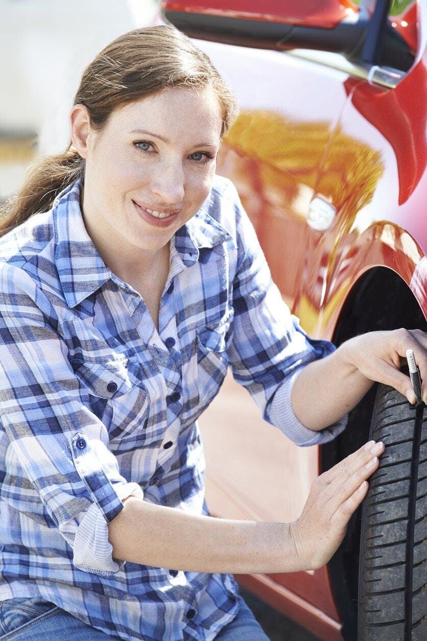 How to Check Tire Pressure