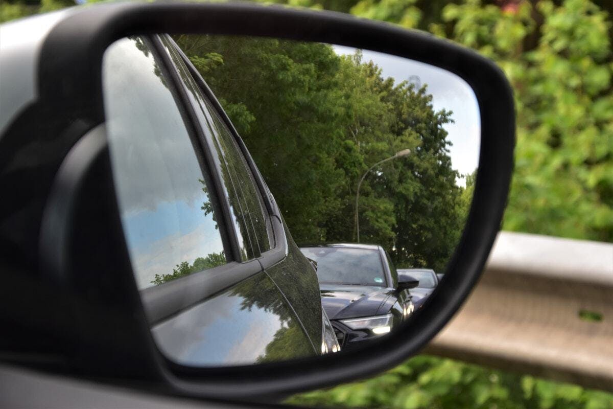 The New Driver’s Guide to Blind Spots