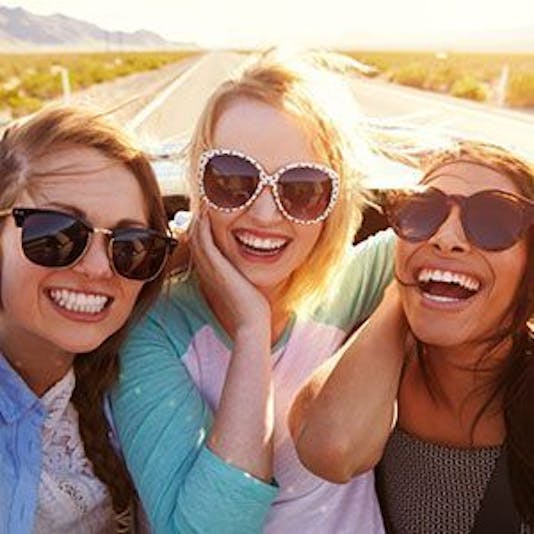 3 girls smiling